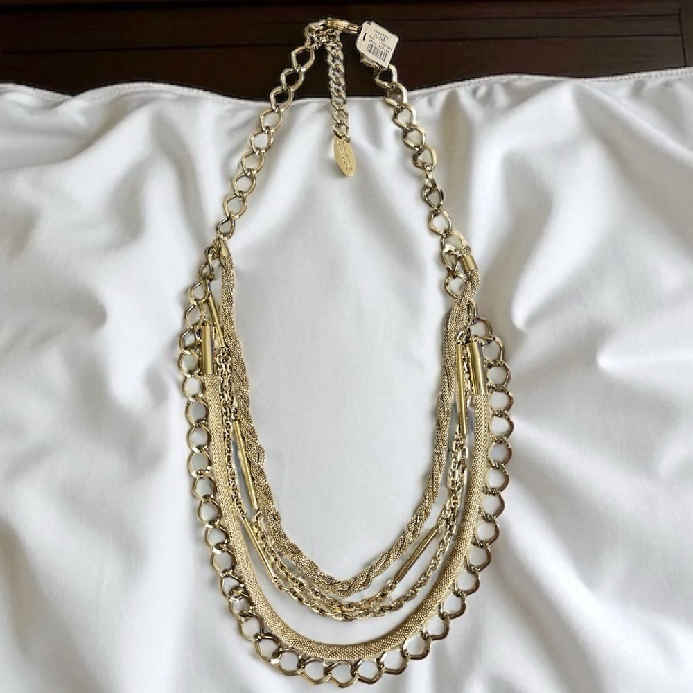NWT GORGEOUS All The Gold Chico’s 4 Layer Chain Necklace